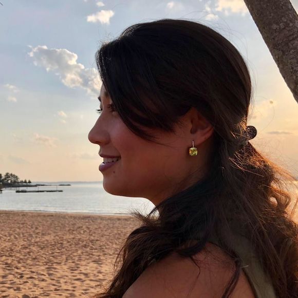 Meet your Posher, Samantha - Picture 2 of 2